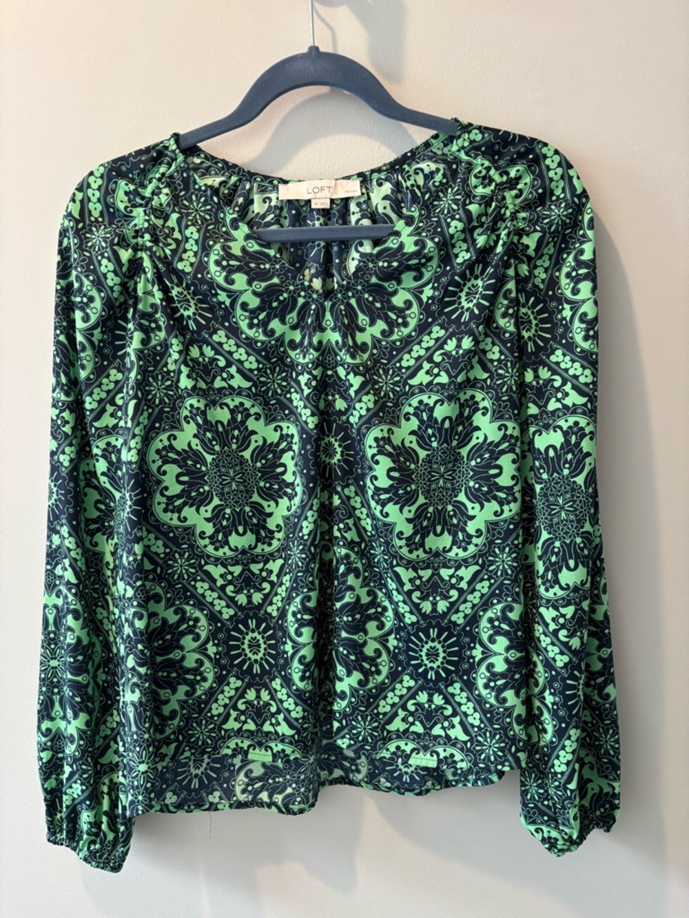 LOFT Green and Black Paisley Print Long-Sleeve Blouse